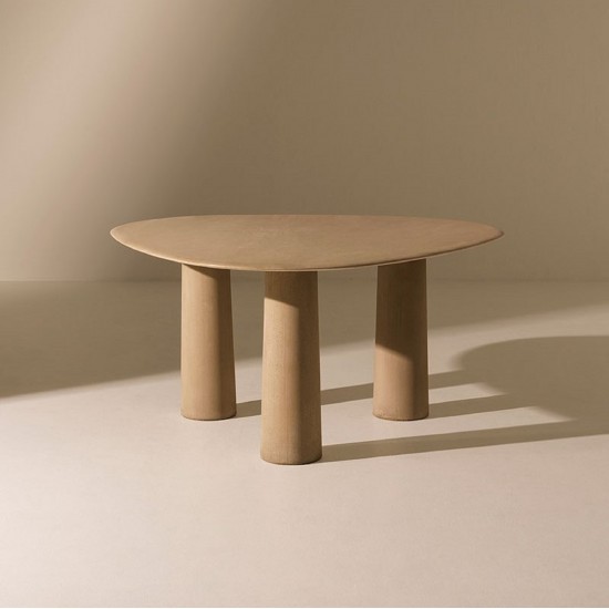 ETHIMO BOLD DINING TABLE