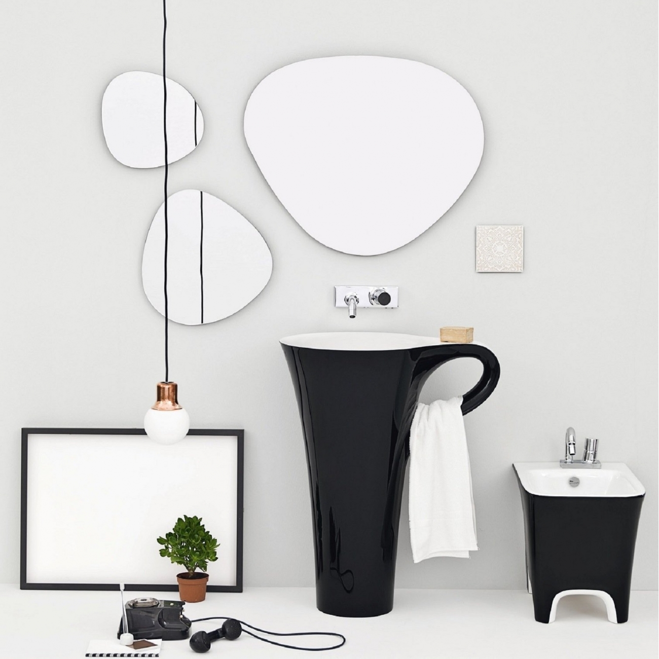 THE.ARTCERAM CUP LAVABO FREESTANDING