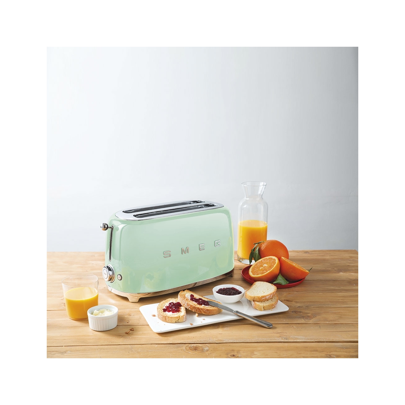 https://www.tattahome.com/4589-large_default/smeg-4-slice-toasters-pastel-green.jpg