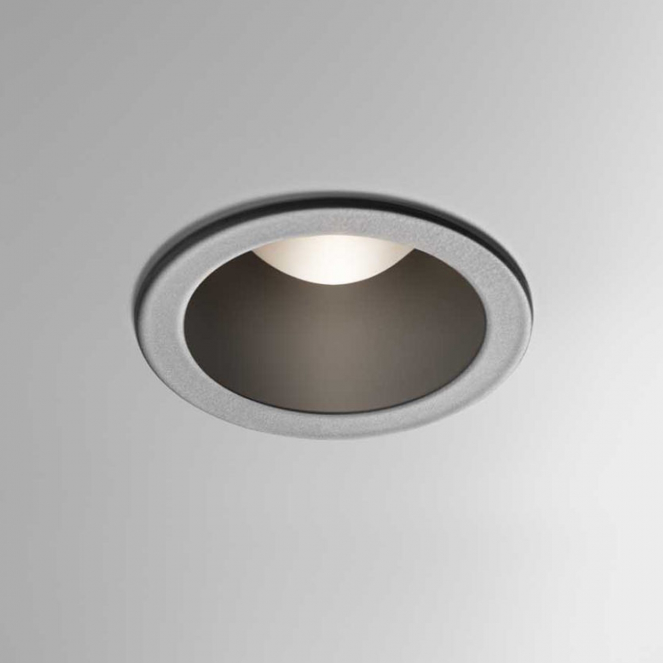 Olev Tiny Ceiling Lamp Built-In
