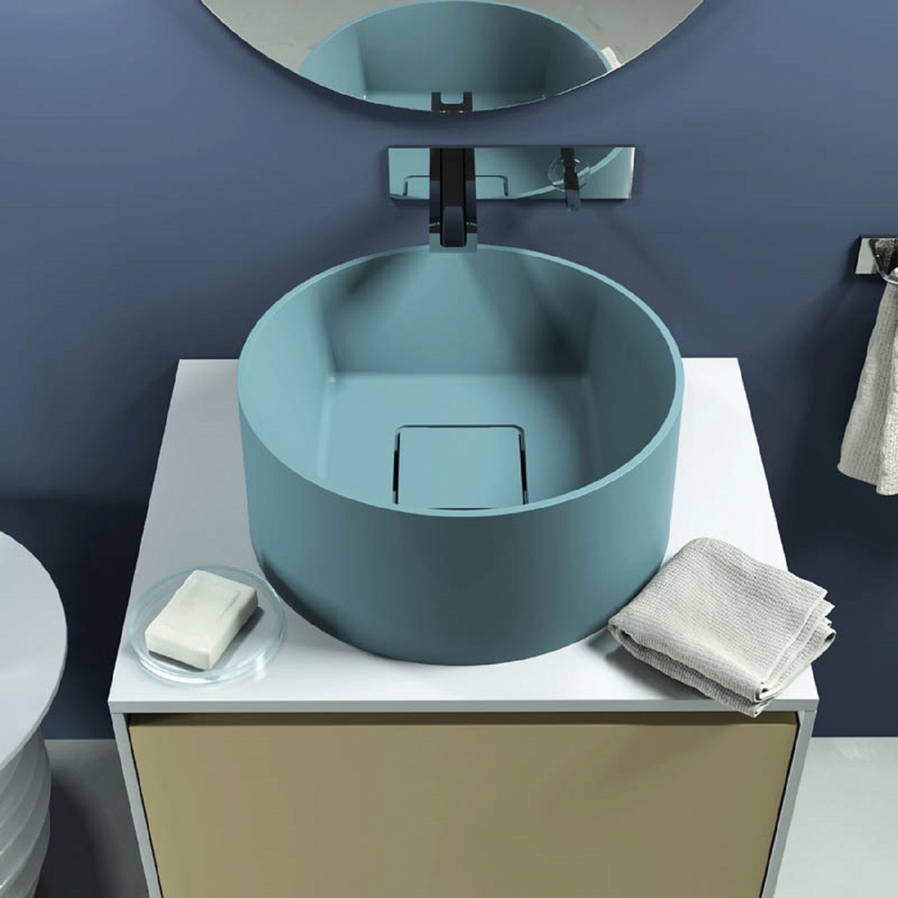 RELAX DESIGN INSIDE OUT C SQUARE LUXOLID WASHBASIN